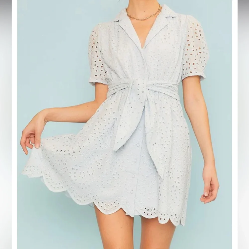 Main strip light blue dress lace eyelet Medium New with tags button down spring - Picture 1 of 15